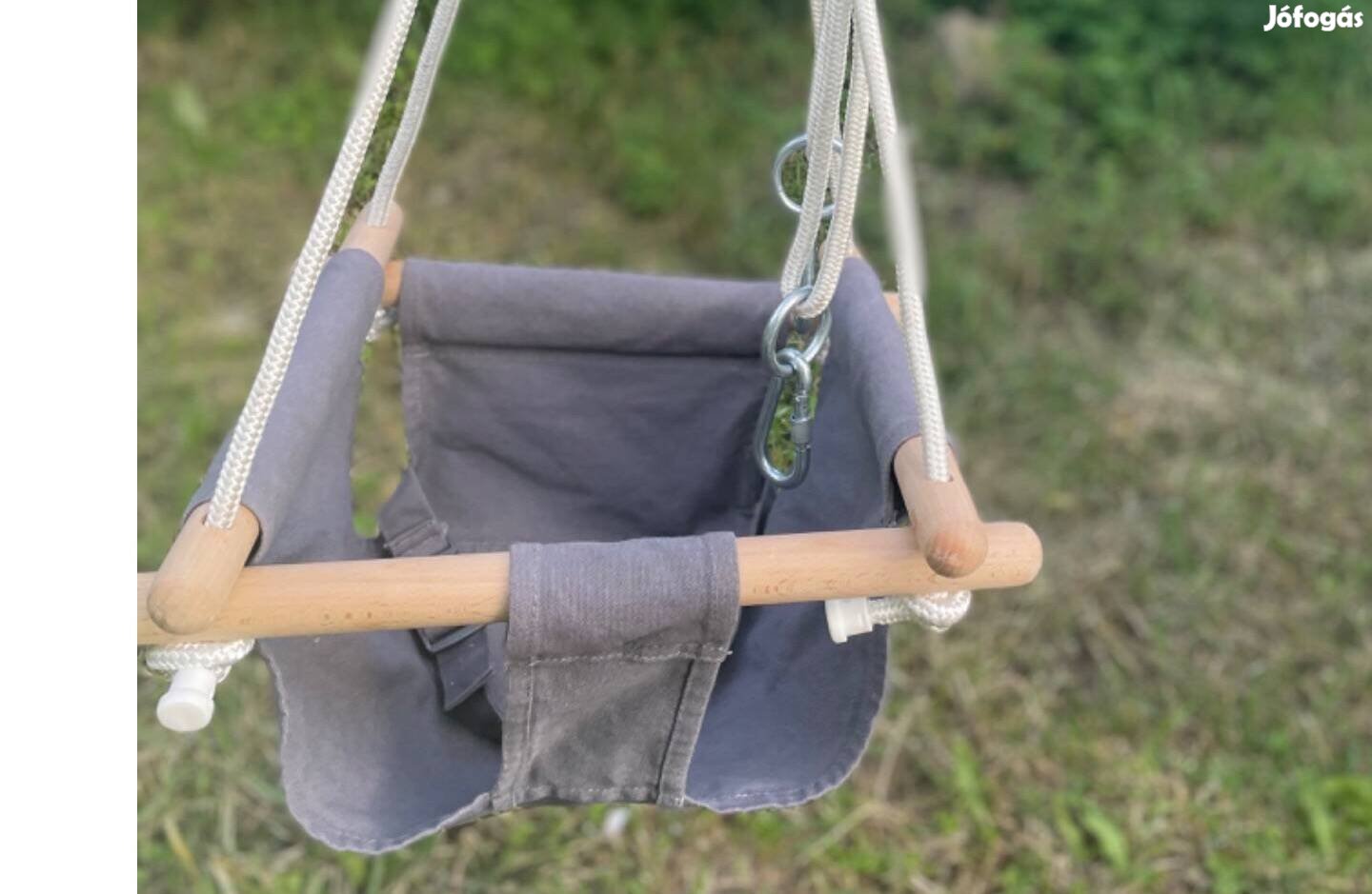 Adamo junior jellegű hinta