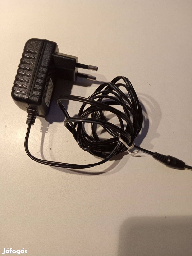 Adapter, trafó telefonhoz, hibátlan , új