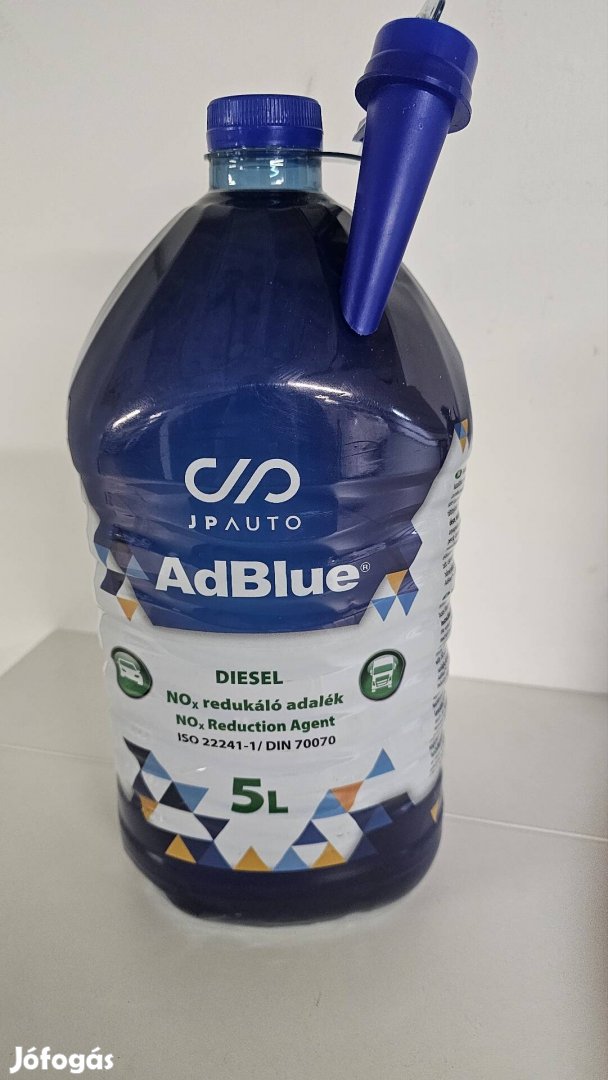 Adblue adalék 2 * 5 liter aza 10 liter JP Auto kiöntővel.