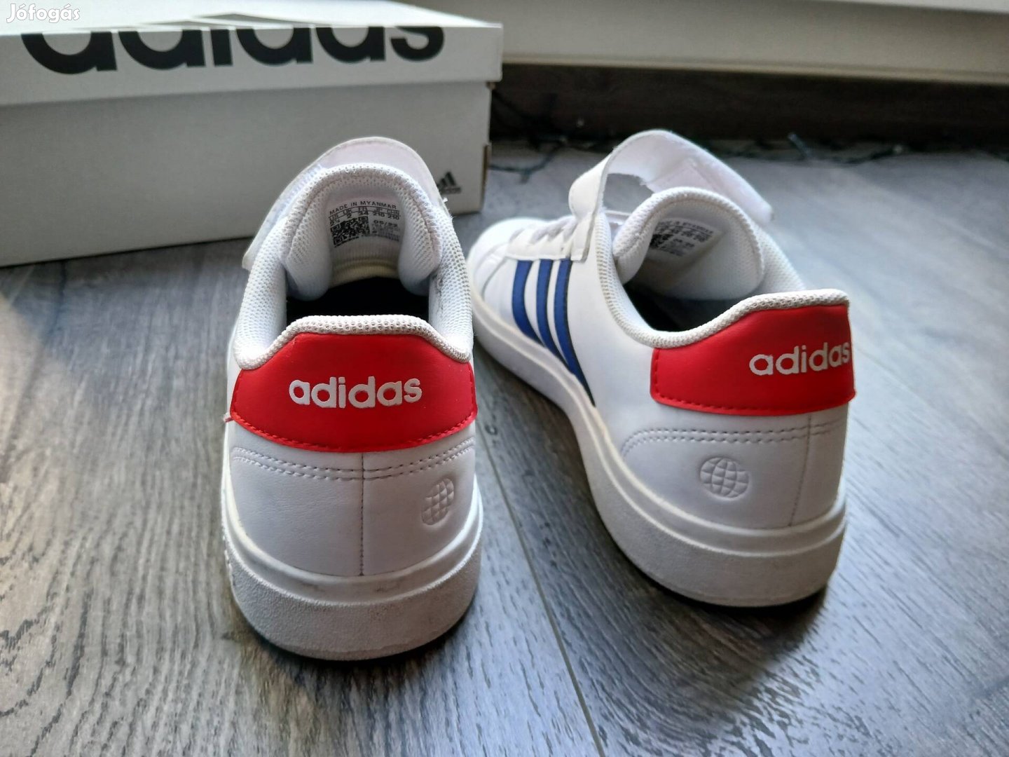 Adidas 34-es fehér Új
