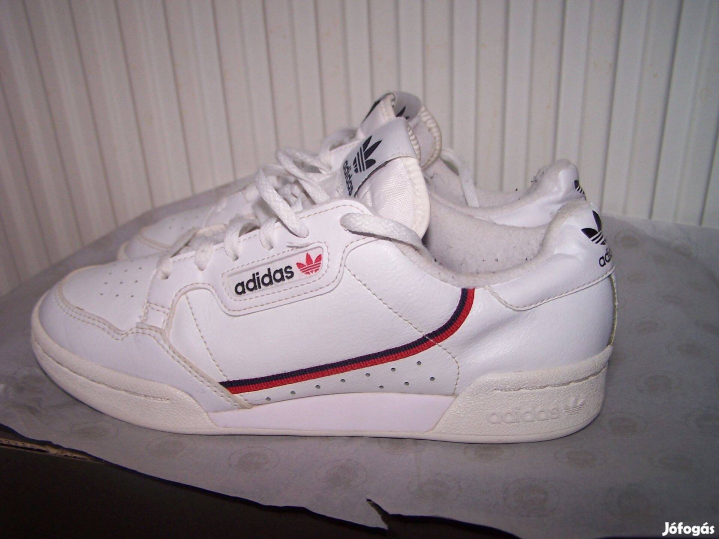 Adidas 38-as cipő,