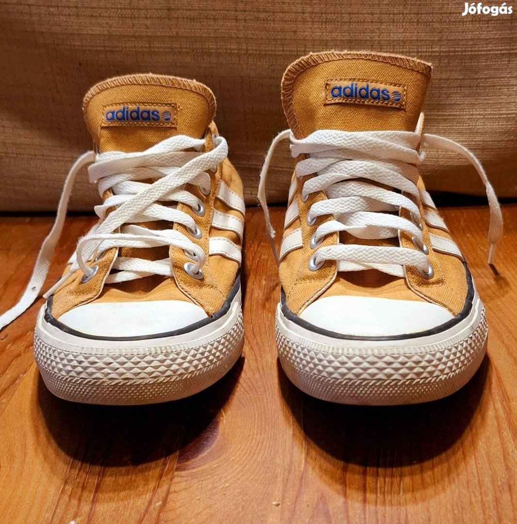Adidas 3 Stripes 44-es F39089