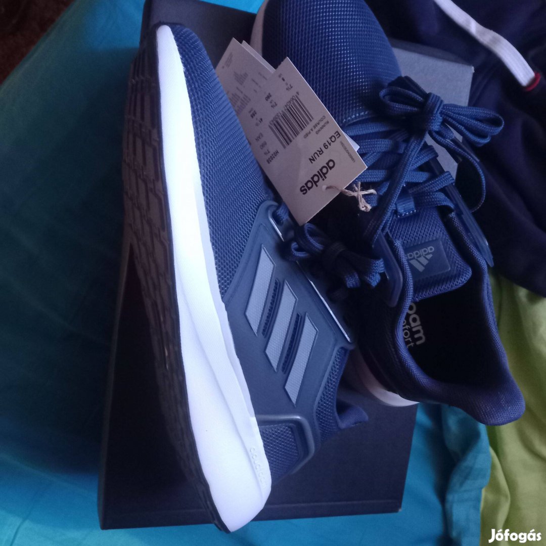 Adidas 41es új cipő eladó