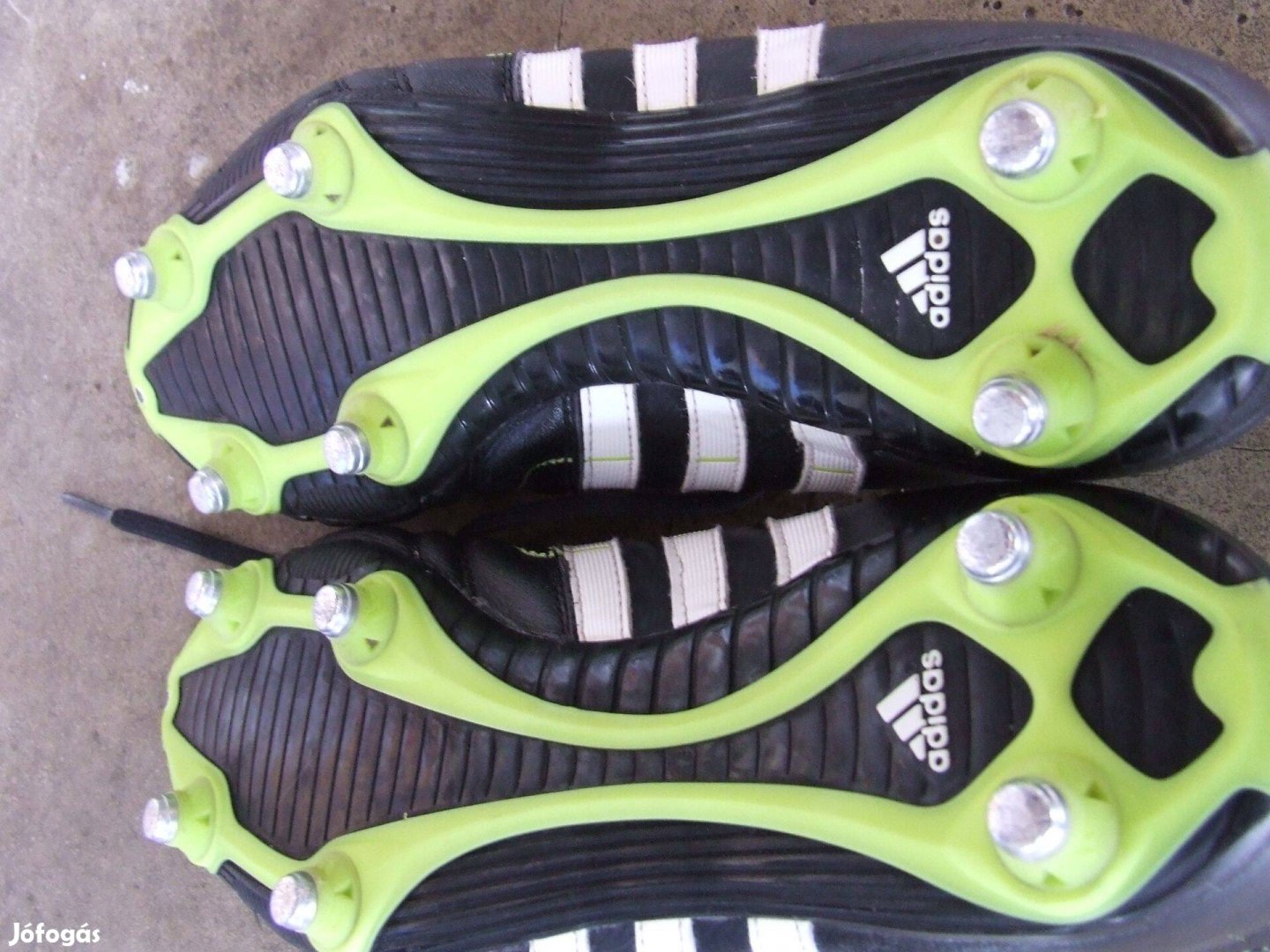 Adidas 43 focicipő stoplis futball cipő