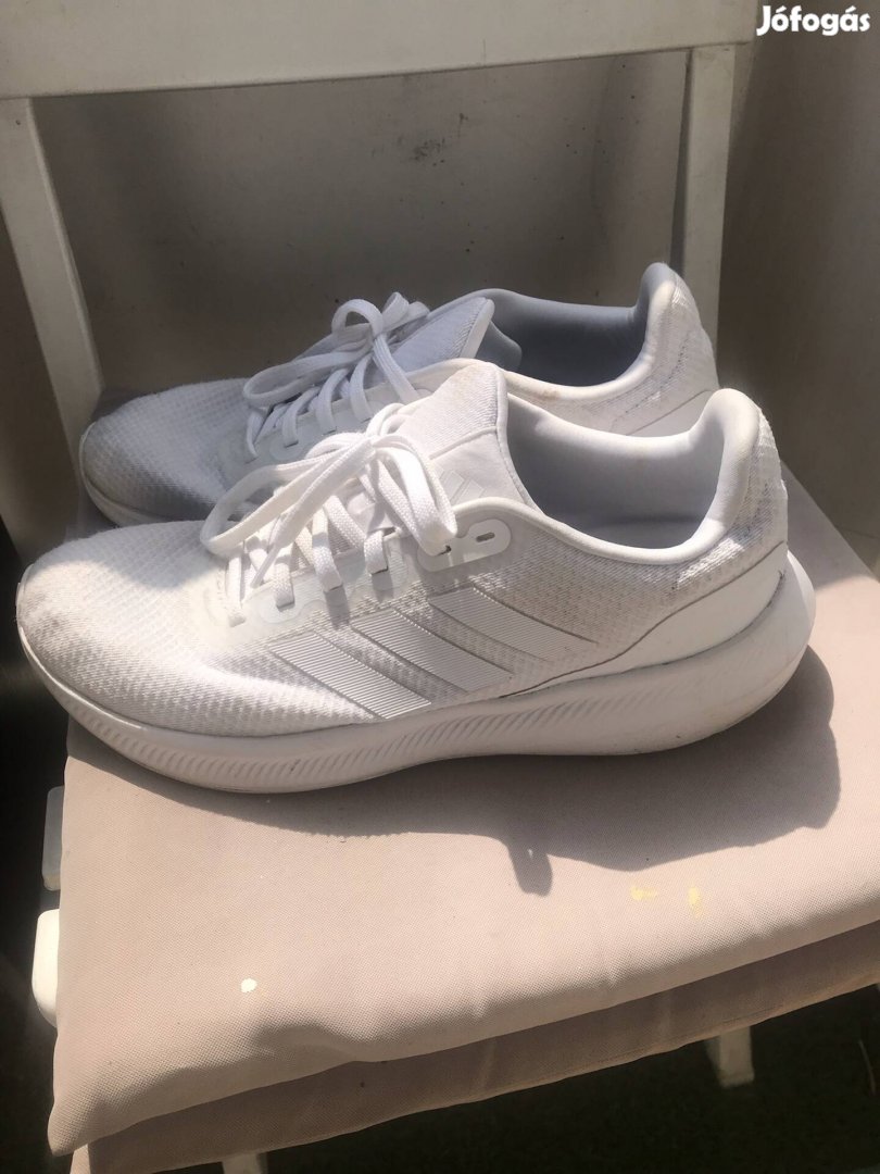 Adidas 44 es cipő 