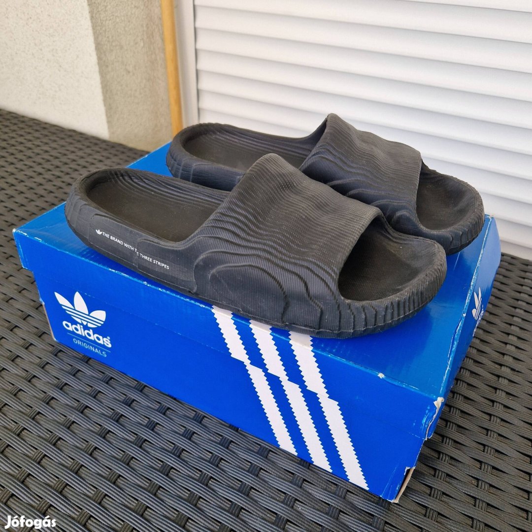 Adidas Adilette 22 férfi papucs 43