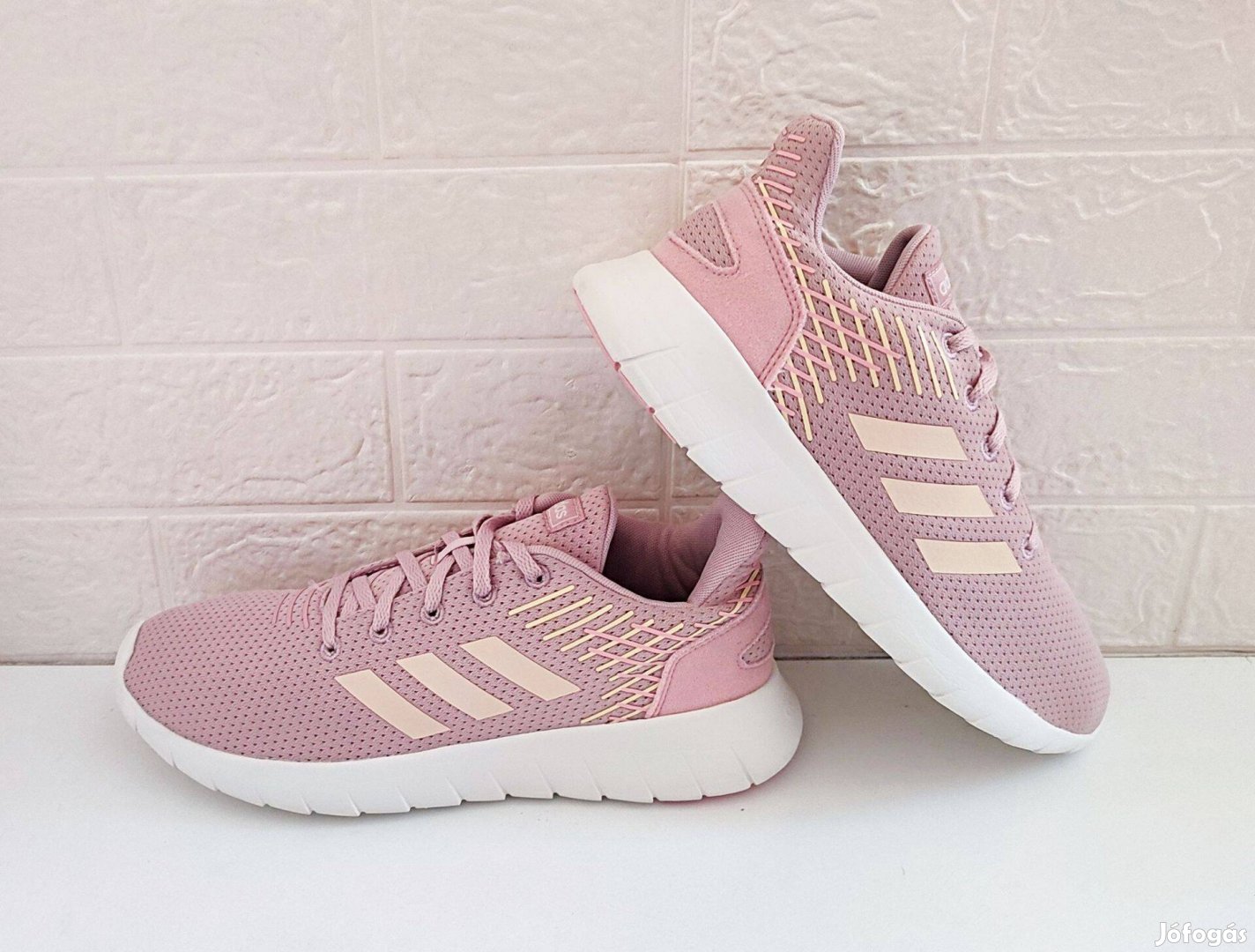 Adidas Asweerun női futócipő, sportcipő 41-es - Újszerű!