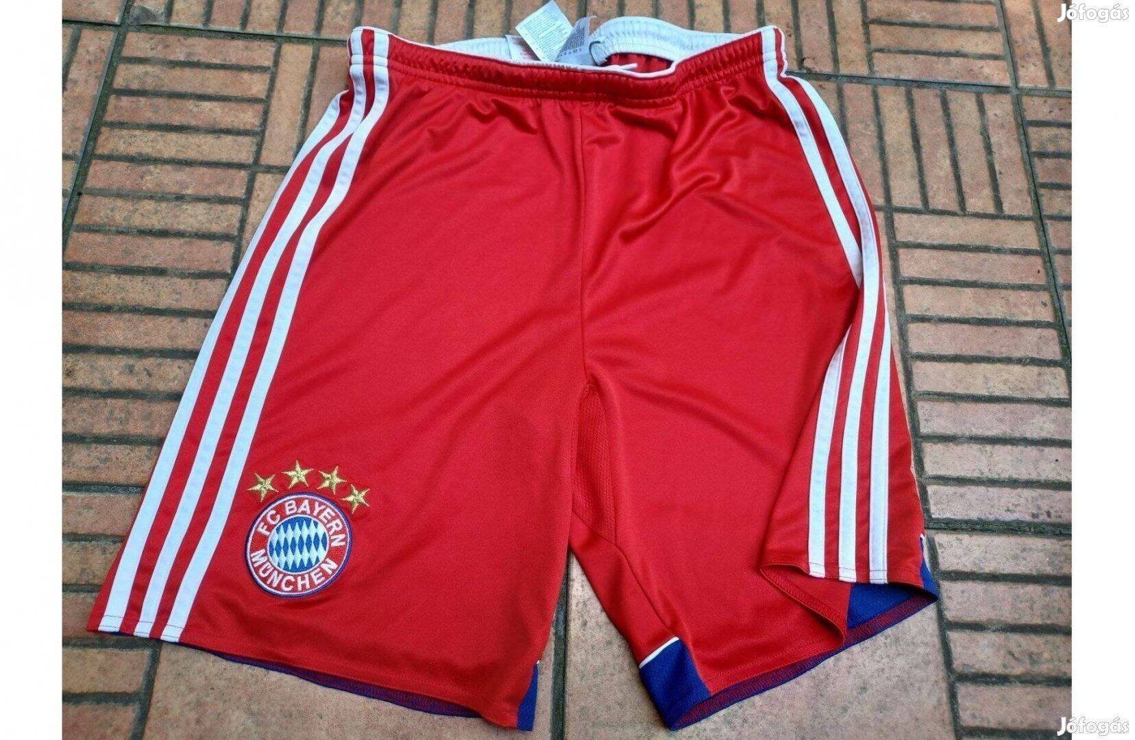 Adidas Bayern rövidnadrág 176 M