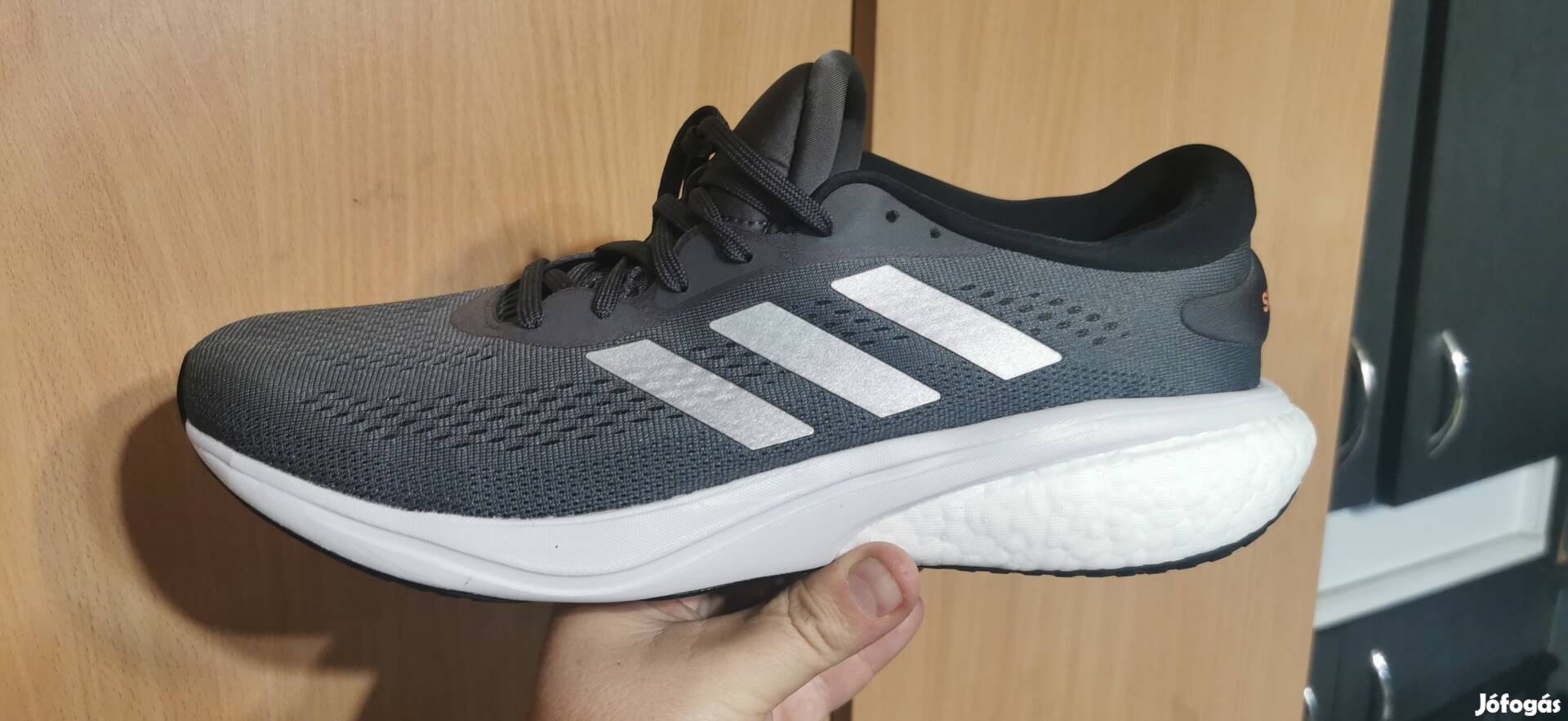 Adidas Boost Szupernova 47.