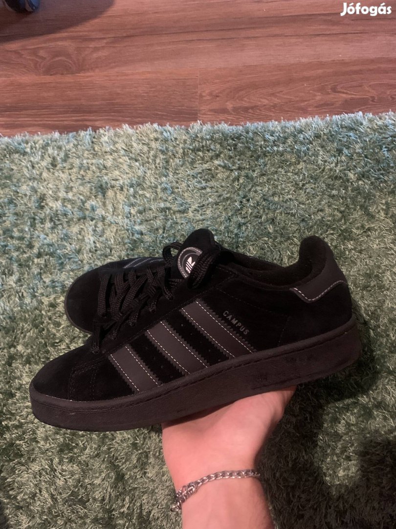 Adidas Campus