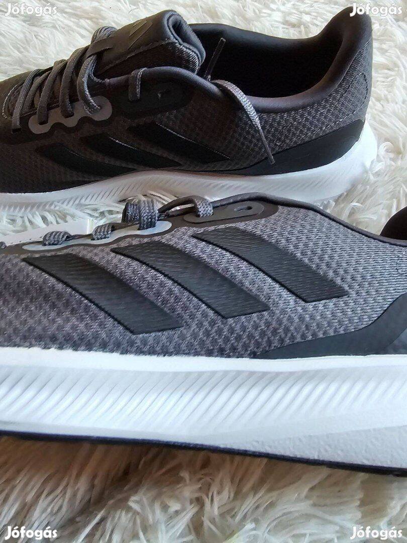 Adidas Cipő Runfalcon 3.0 új cimkés 44-es méret doboz nélkül 28cm a