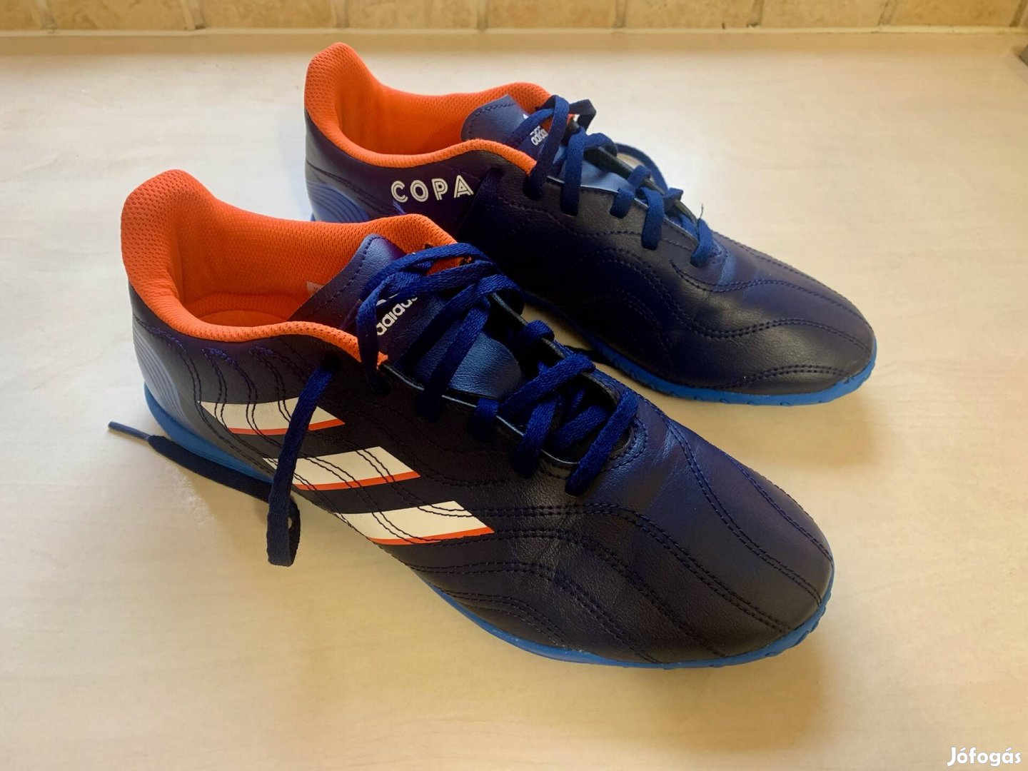 Adidas Copa teremcipő 41 1/3 újszerű