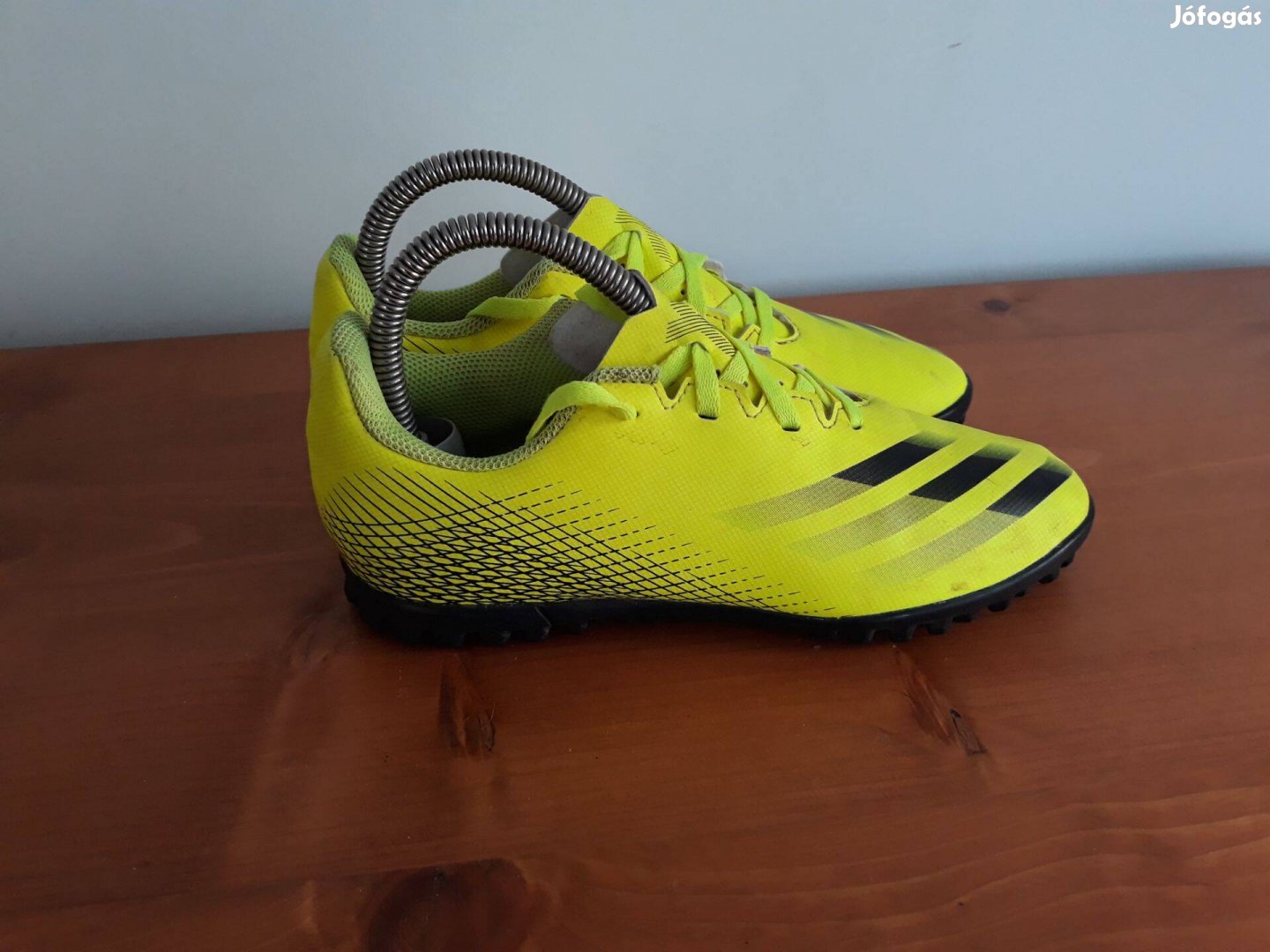 Adidas Ghosted focicipő 35-ös cipő műfüves 35 műfű