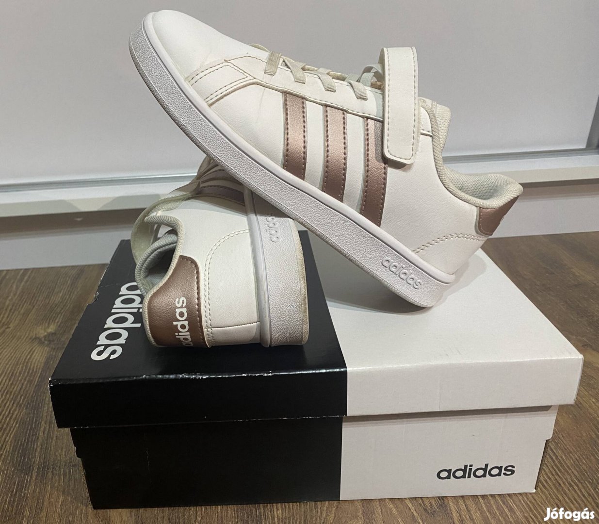 Adidas Grand Court C gyerekcipő