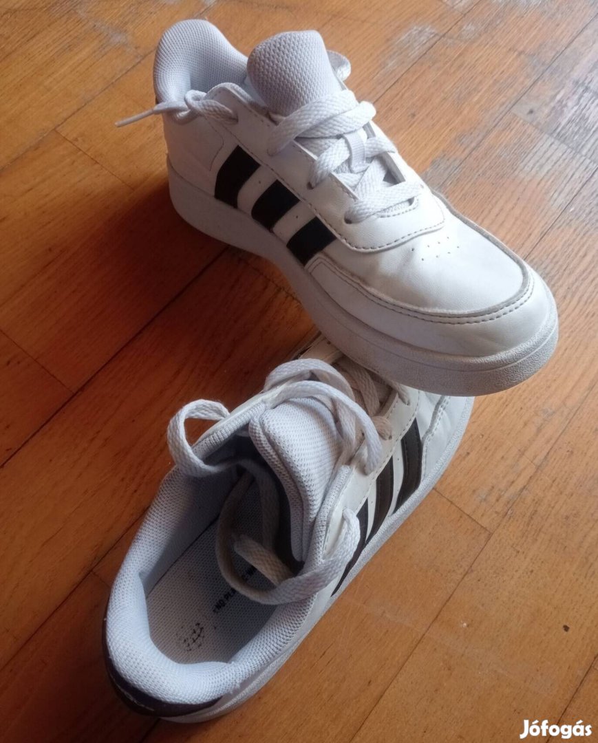 Adidas Gyermek Cipő/35.ös