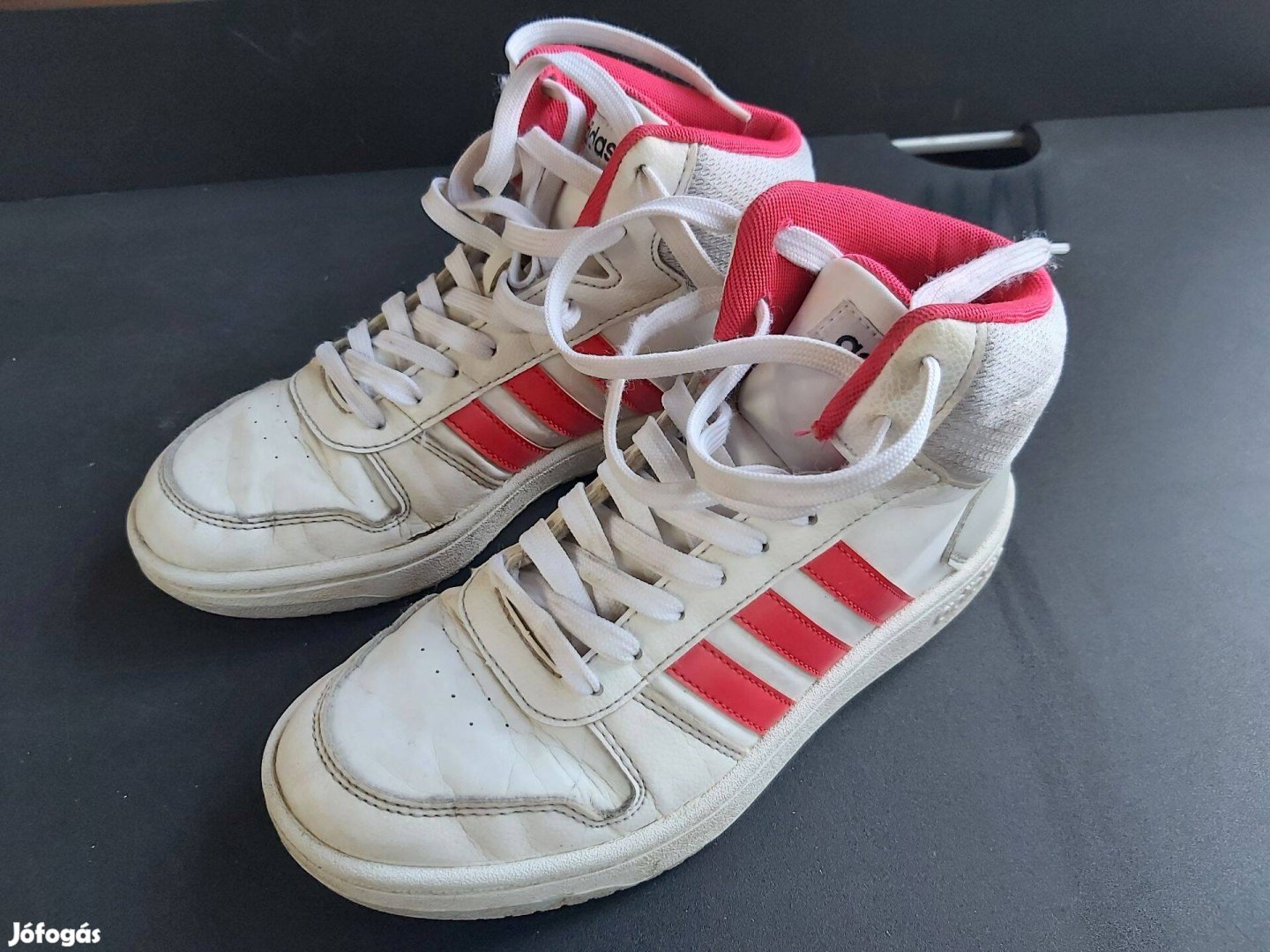 Adidas Hoops félmagas szárú, gyerek cipő 38