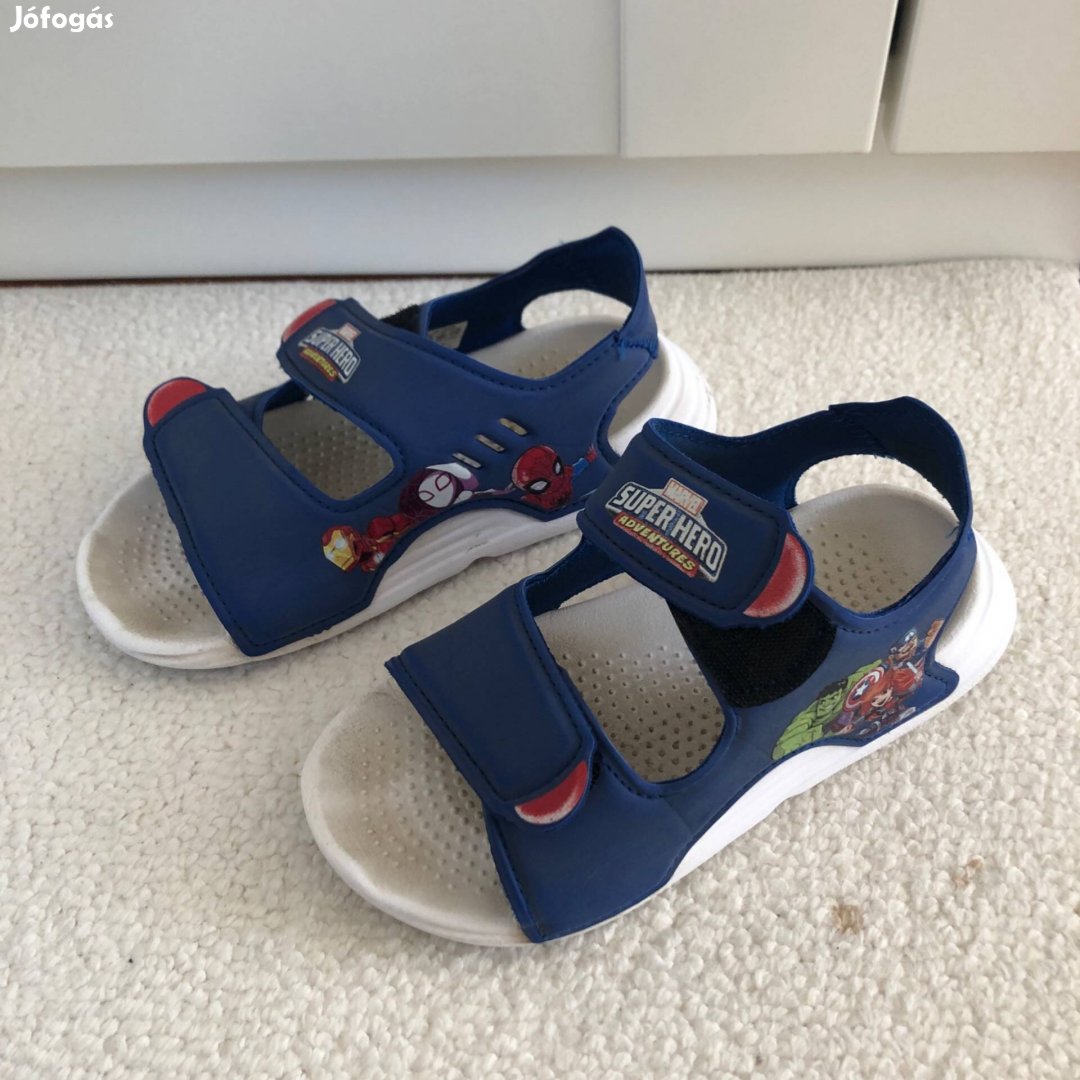 Adidas Marvel Superheroes szandál