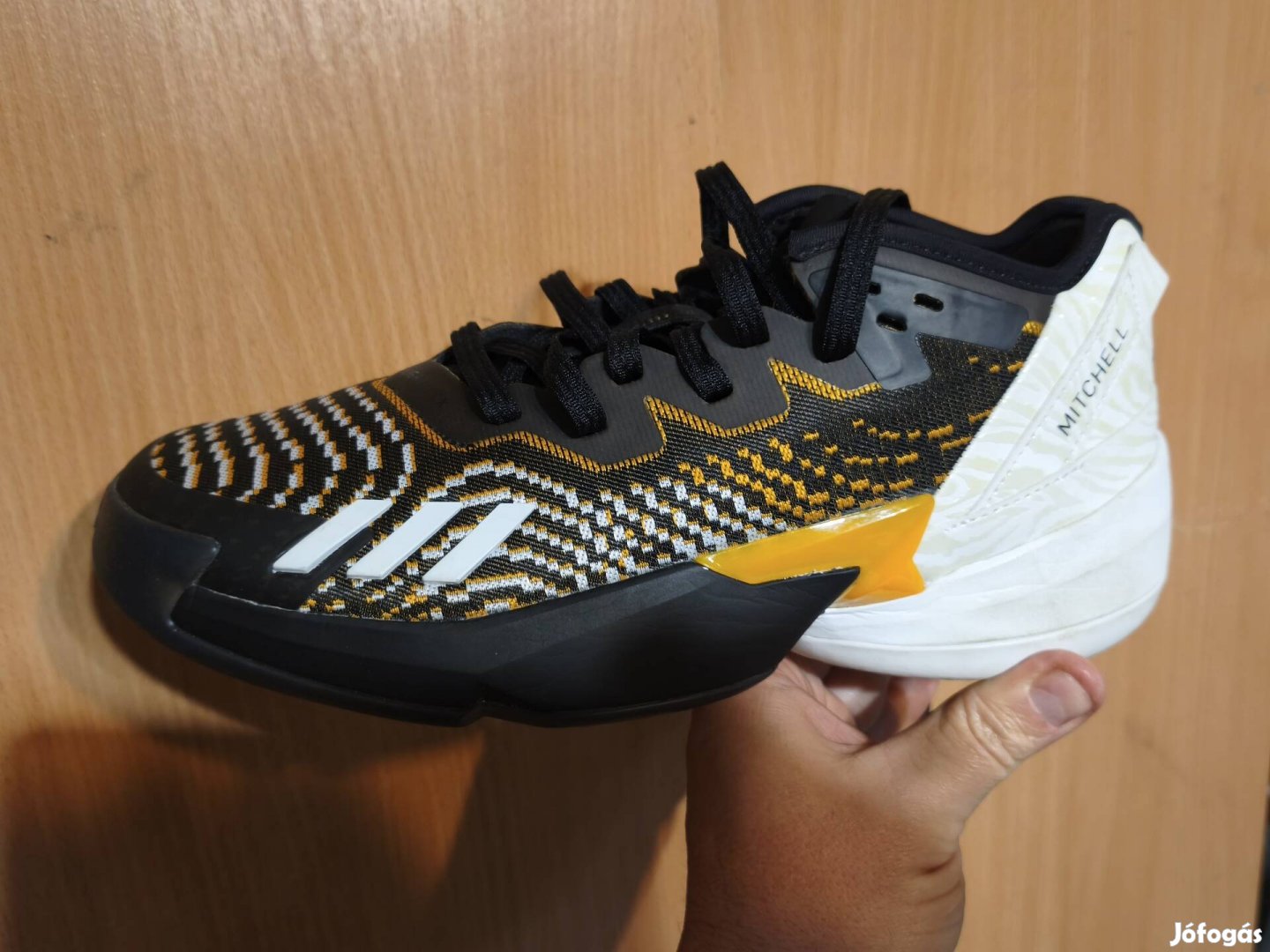 Adidas Mitchell Tigers limitált 42.