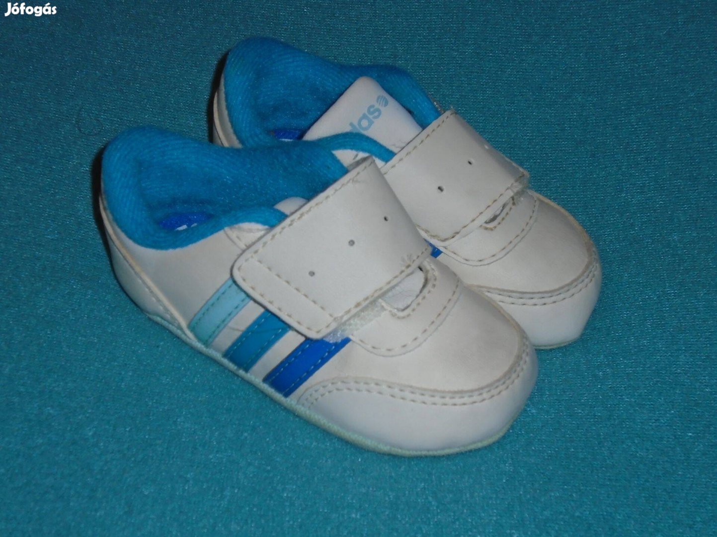 Adidas Neo label adifit újszerű cipő - bth. kb. 11 cm fehér kék