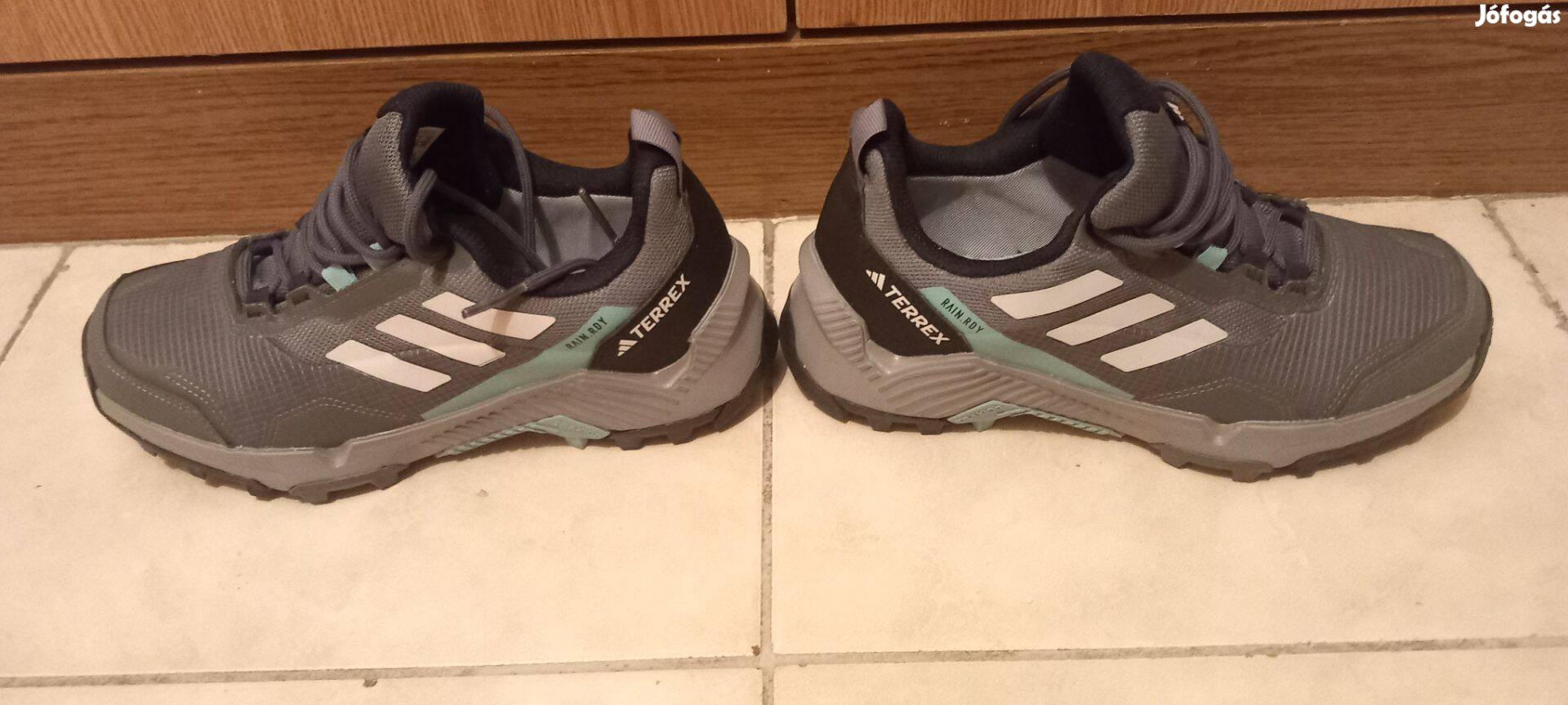 Adidas Női Túracipö