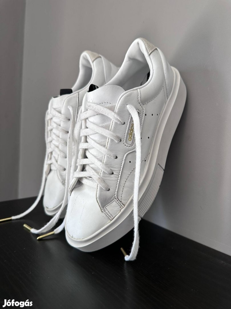 Adidas Originals bőr cipő