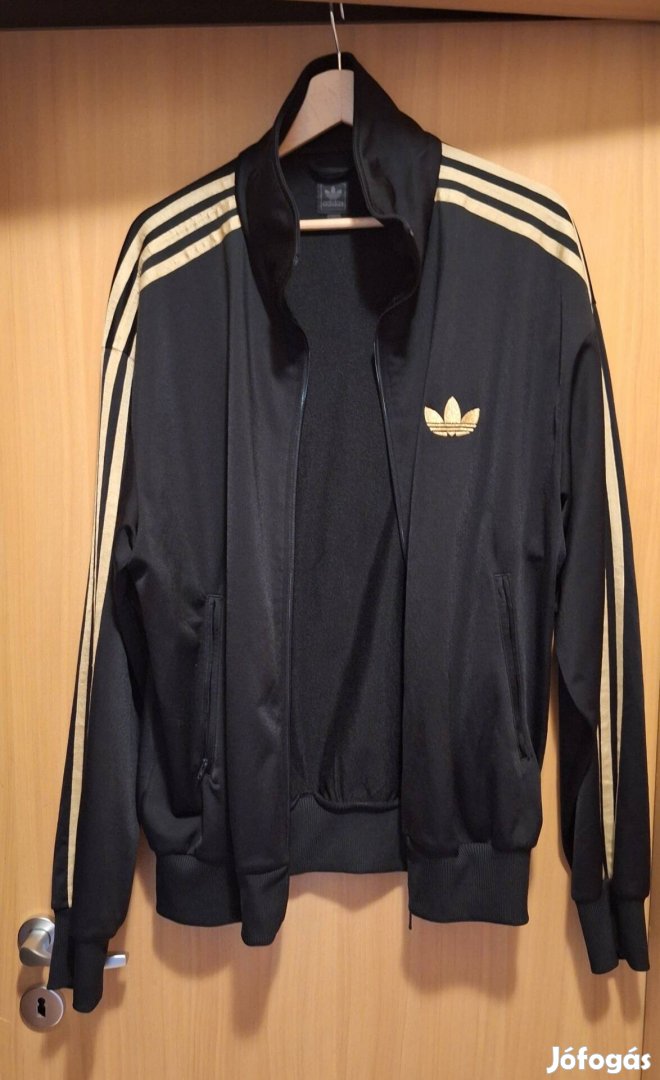 Adidas Póló és melegítő felső 