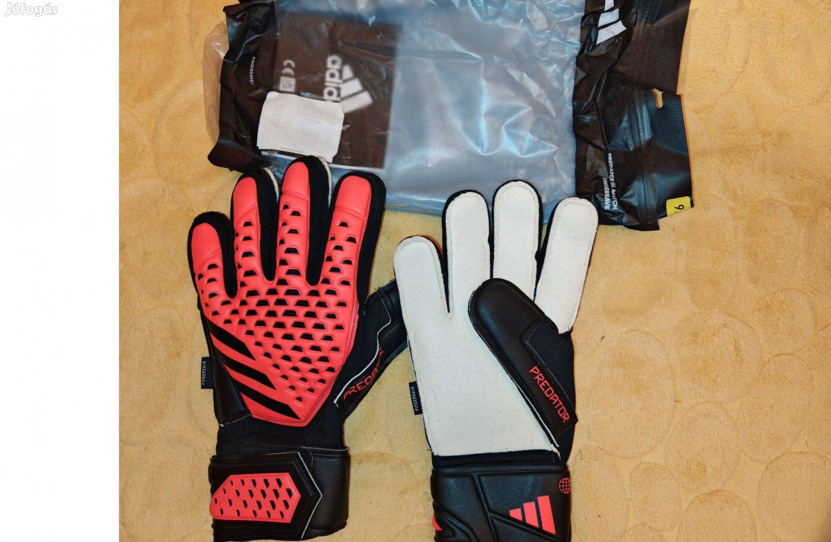 Adidas Predator GL Match fekete piros ujjmerevítős