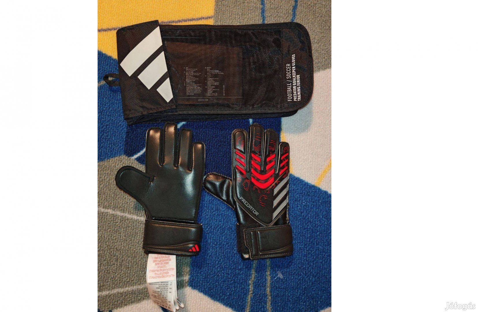 Adidas Predator Training gyerek fekete piros kapuskesztyű