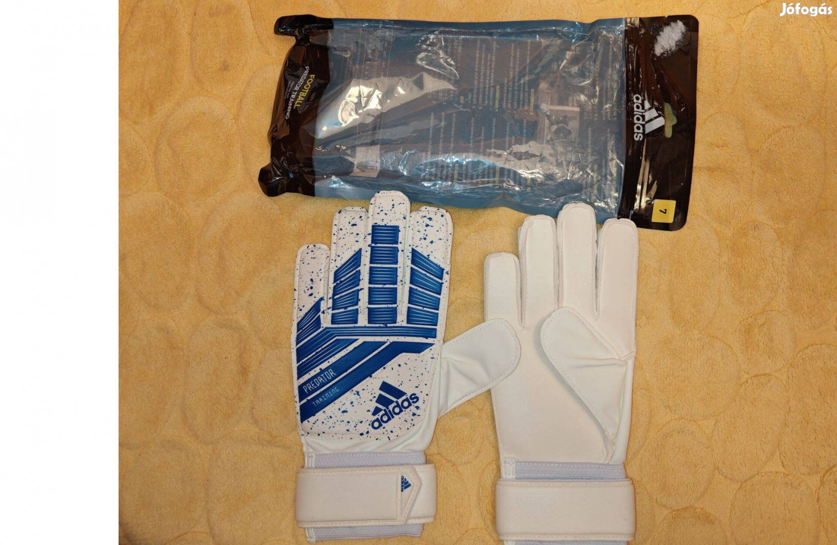 Adidas Predator Training kék fehér eredeti kapuskesztyű 7-es