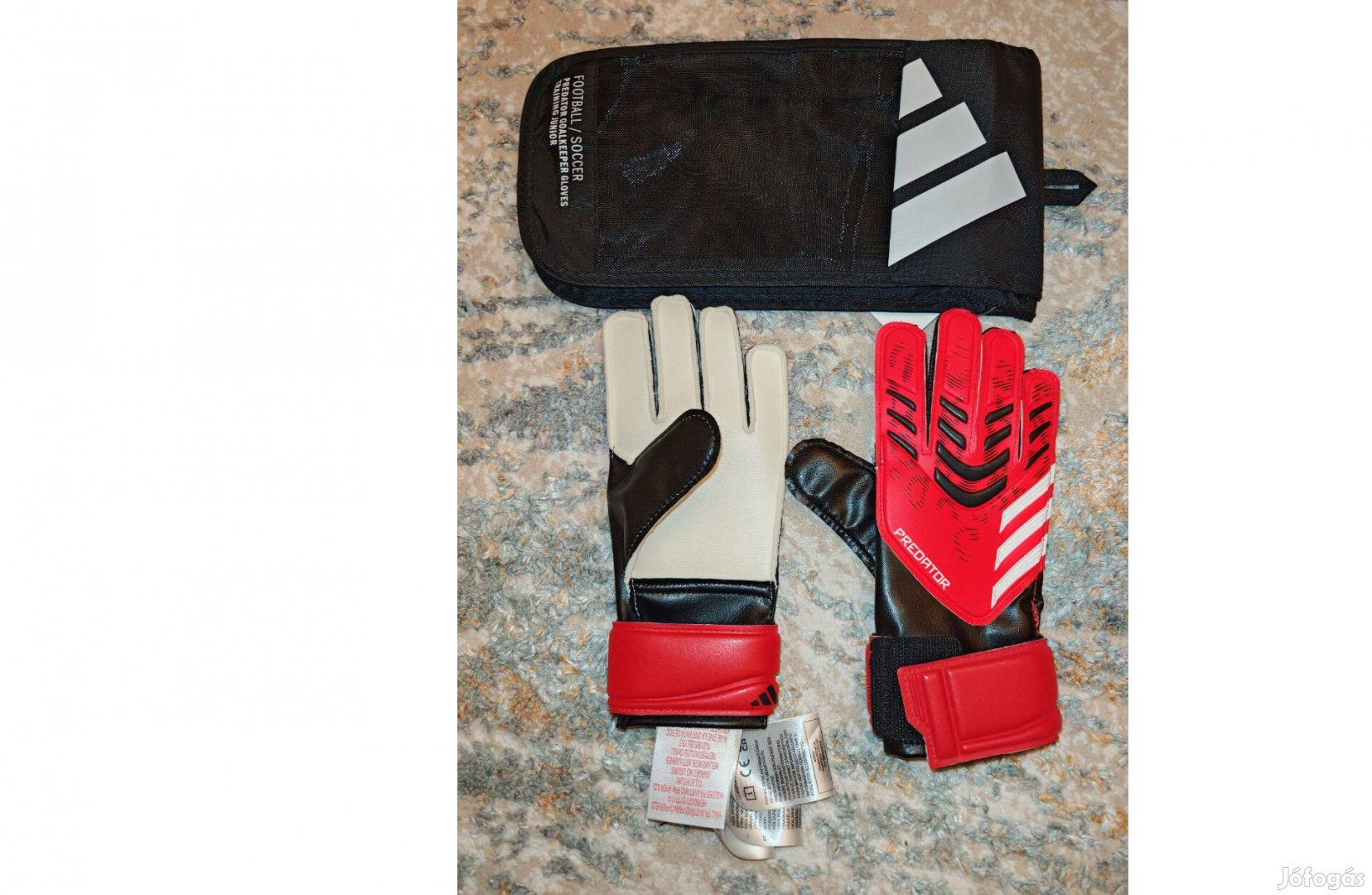 Adidas Predator fekete piros gyerek focikesztyű (3,5)