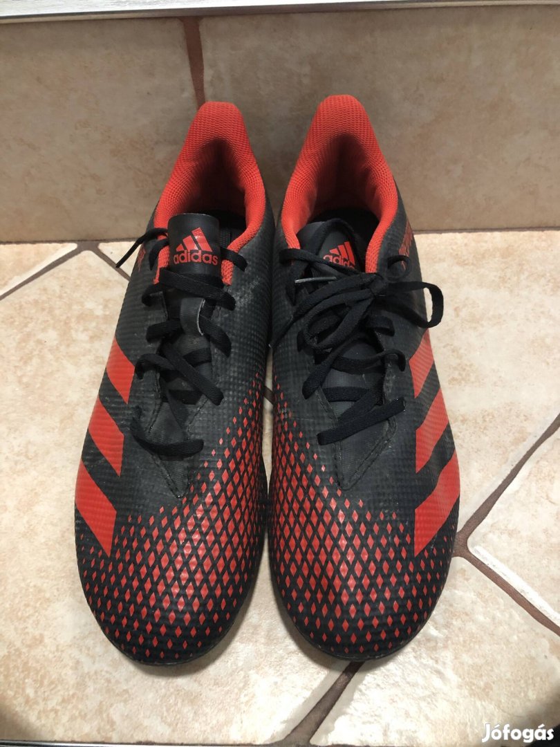 Adidas Predator stoplis focicipő