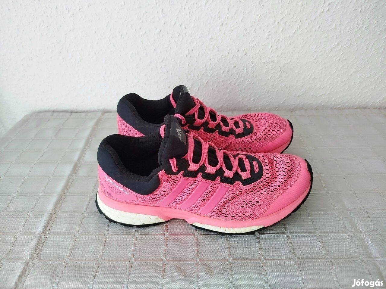 Adidas Response Boost női futócipő 39 1/3-os