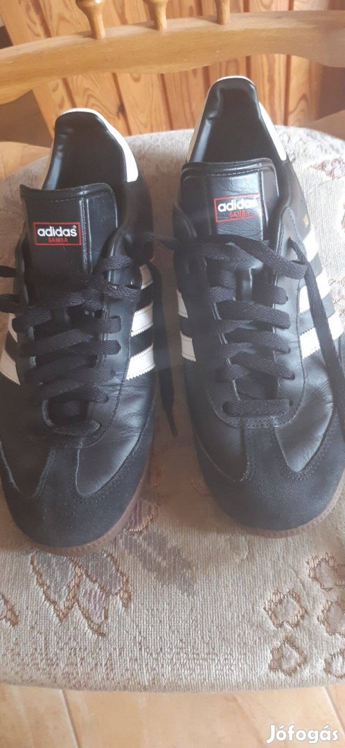 Adidas Samba edzőcipő 44 2/3-os eladó