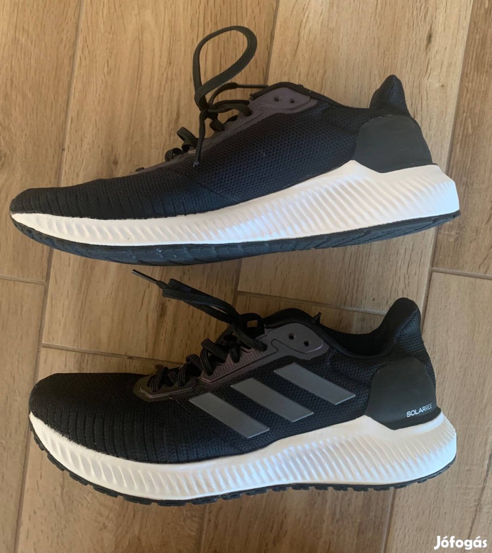 Adidas Solar 43 1/3 Újszerű