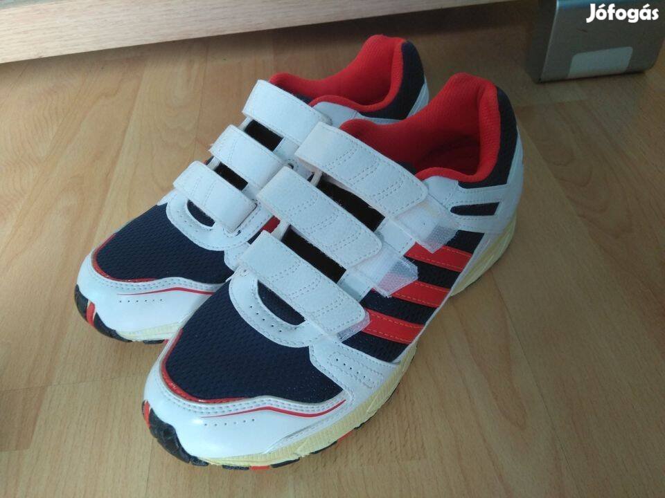 Adidas Sportcipő 37-es