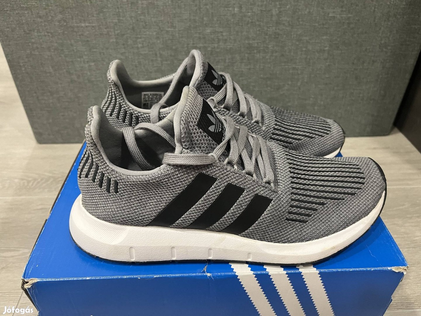 Adidas Swift Run cipő 