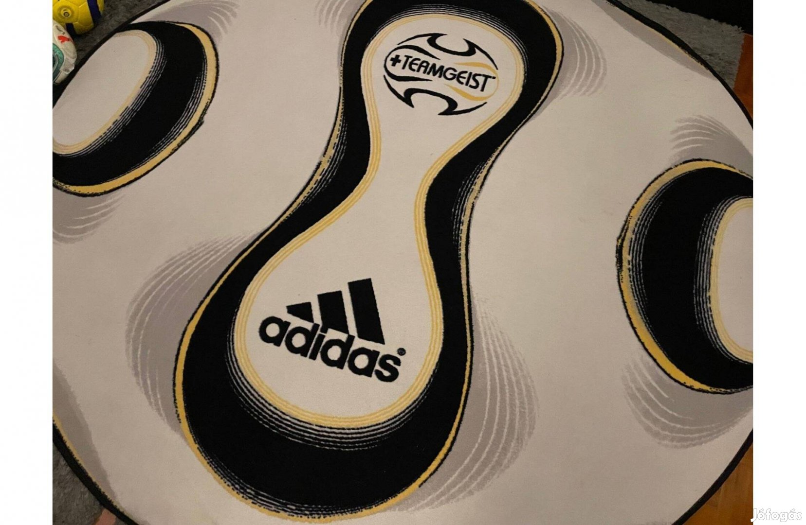 Adidas Teamgeist labda OMB szőnyeg átmérő ca.200cm - Footgolf ritkaság