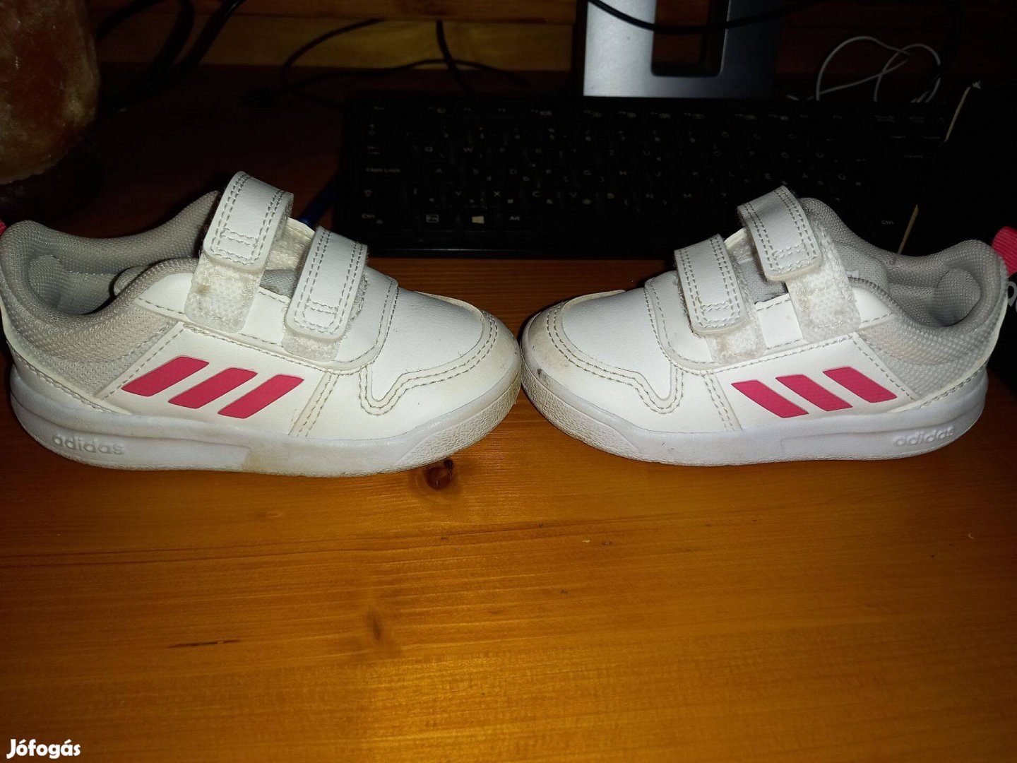 Adidas Tensaur 22-es kislány cipő szinte új