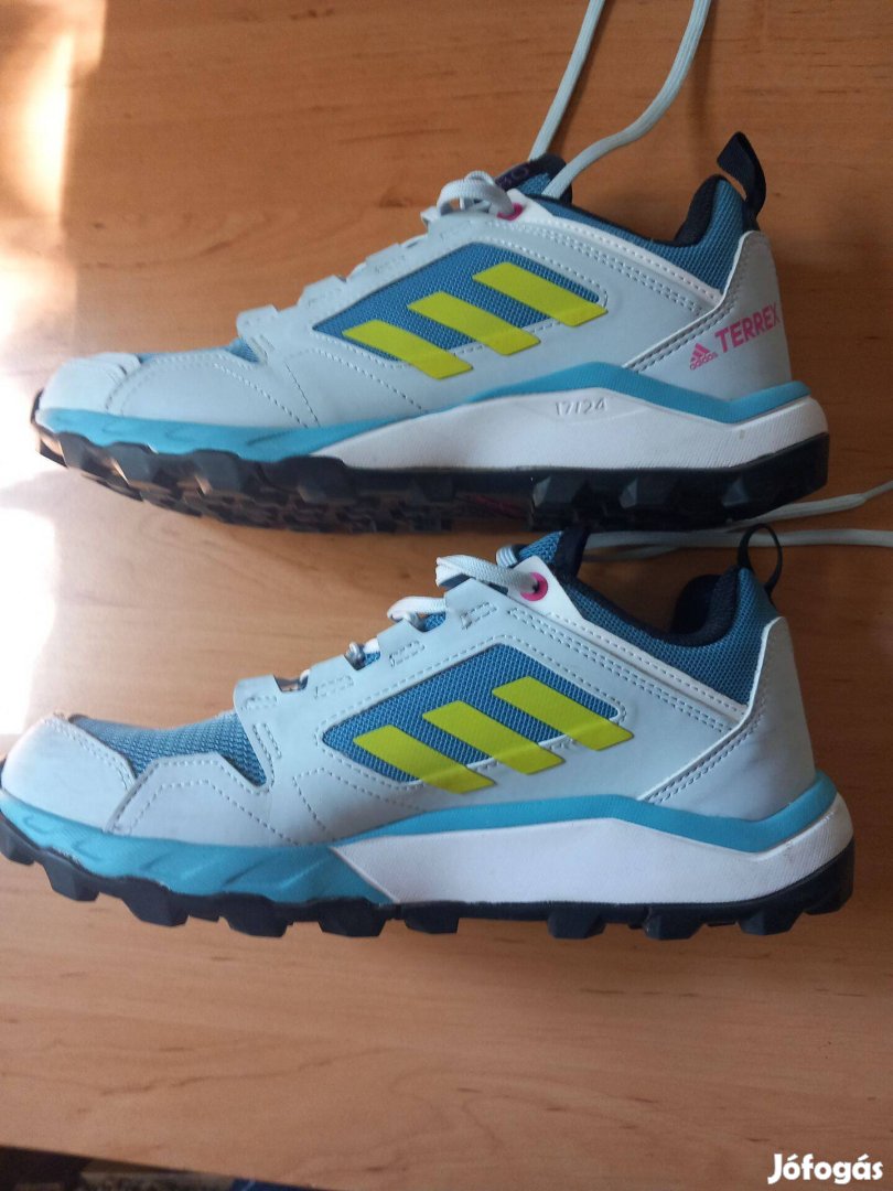 Adidas Terrex 38-as női sportcipő