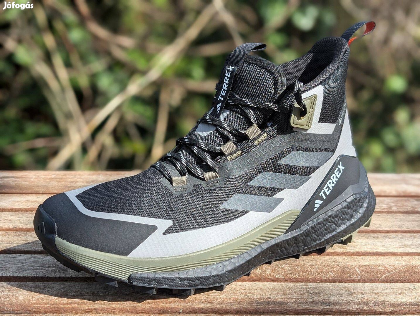 Adidas Terrex Free Hiker 2 Gore-Tex túrabakancs