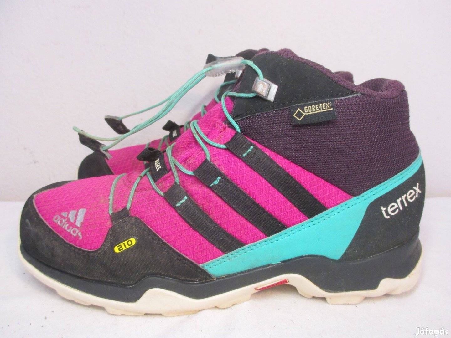 Adidas Terrex Mid Gtx lányka bakancs 34-es