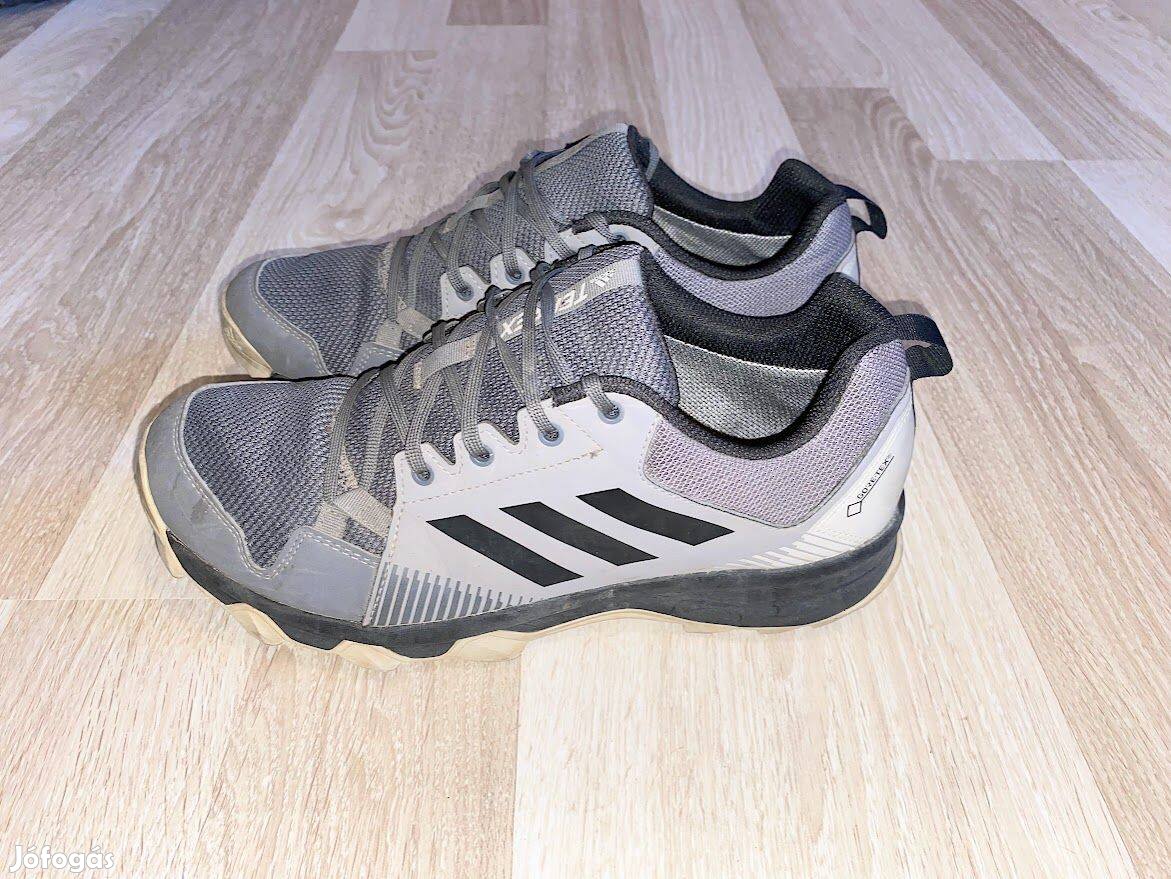 Adidas Terrex Tracerocker Gtx túracipő 43 1/3 -os