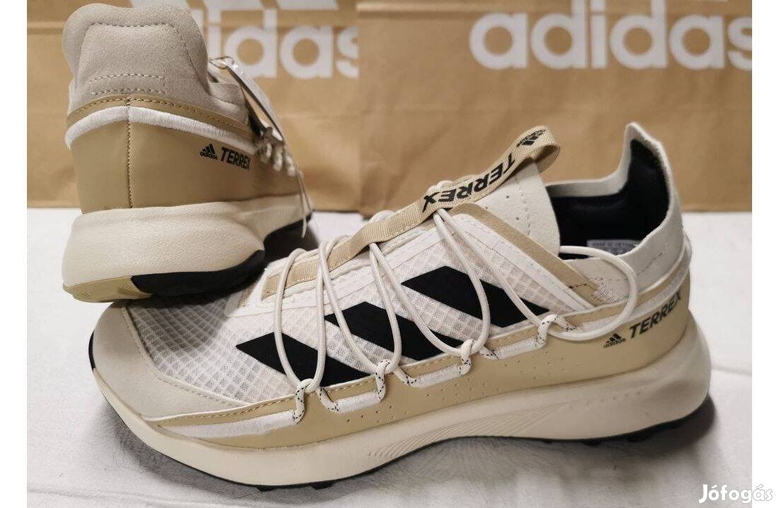 Adidas Terrex Voyager 42-es sport cipő. Teljesen új, eredeti cipő