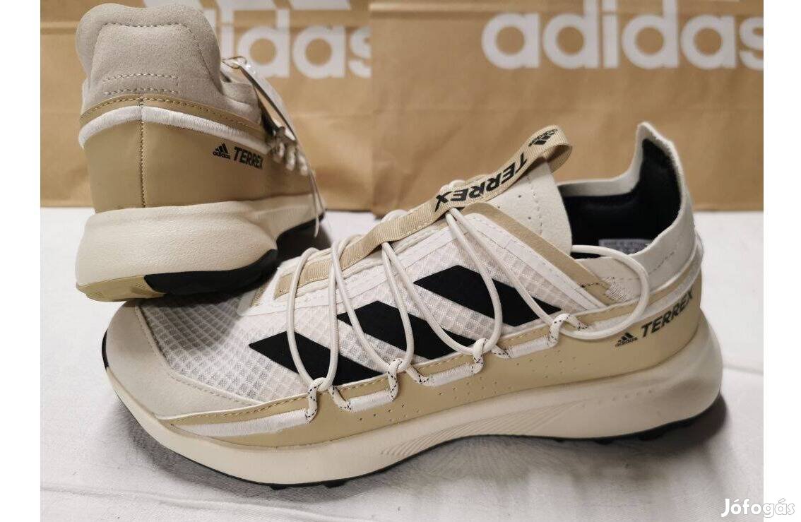 Adidas Terrex Voyager 42-es sport cipő. Teljesen új, eredeti cipő. Kön
