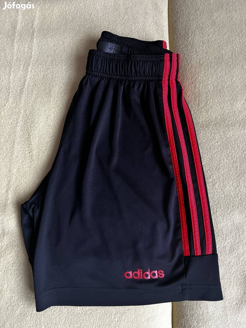 Adidas Új ferfi r.nadrag S