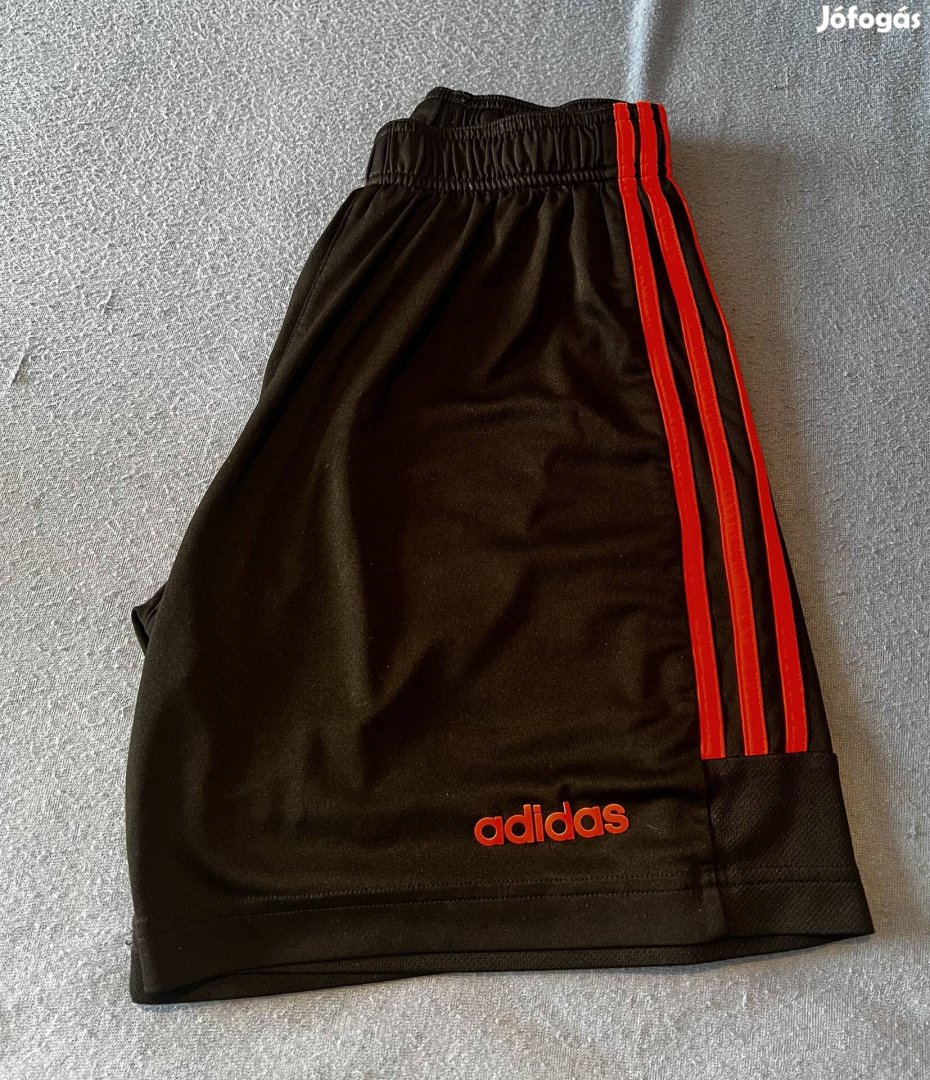 Adidas Új ferfi r.nadrag S