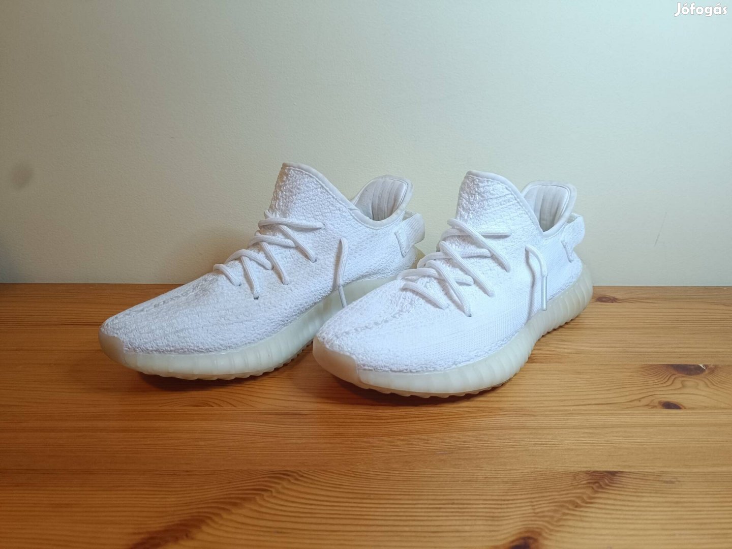 Adidas Yeezy Boost 350 V2 Triple White