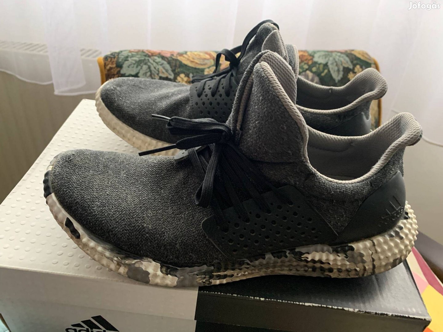 Adidas athletics sportcipő