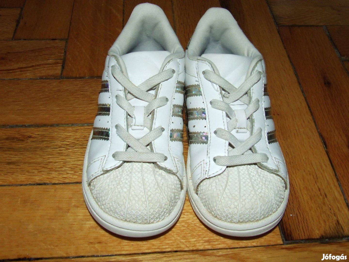 Adidas cipő 26-27 méret