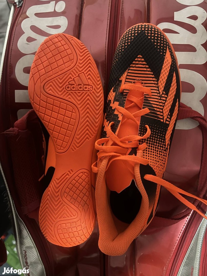 Adidas cipő, teremcipő 42 es Új!